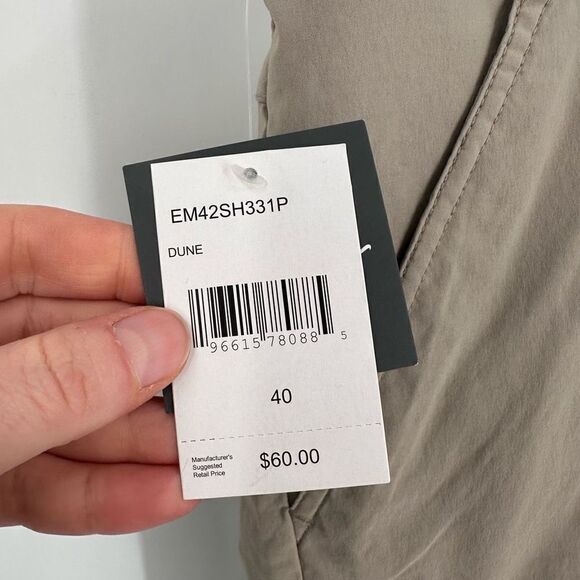 NWT Eddie Bauer Men Rainier Performance Bottoms Hiking Shorts Dune Size 40 Cargo - Picture 4 of 8